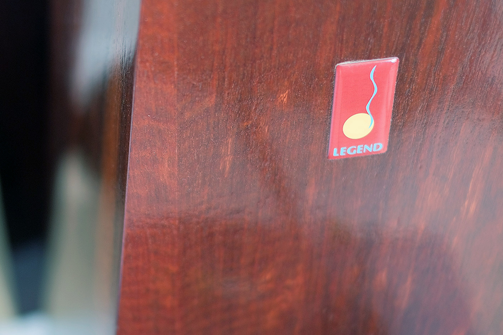 Legend Acoustics Big Red